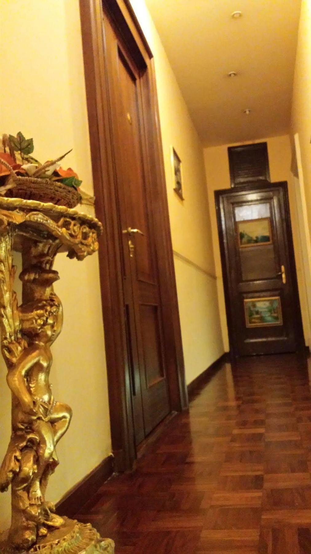 Bed & Breakfast Napoli Centrale Екстериор снимка